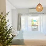 Hola Arenal Apartmán *